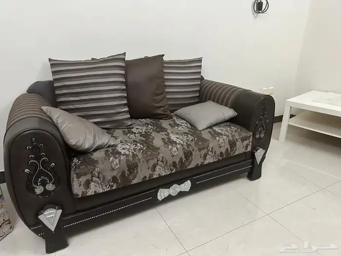 طقم كنب ثلاثيه ثنائية و2 فردي 3