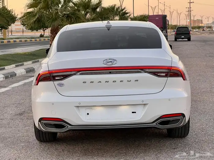 أزيرا بنزين 2022 4سلندر بدي وكاله 5