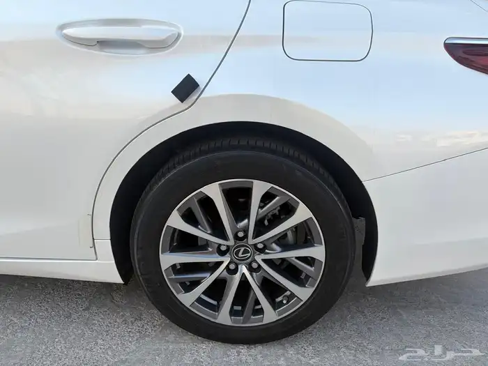 لكزس ES250 4