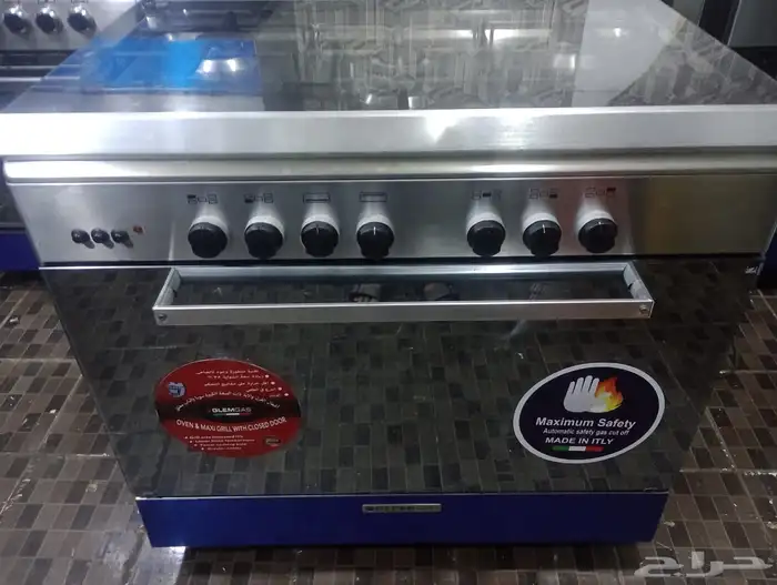للبيع فرن ايطالي جليم غاز اصلي مقاس60 90 موجود في المحل جده 0