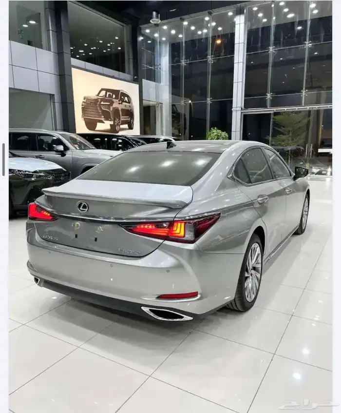 لكزس ES350 موديل 2025 جميع الالوان والفئات اقساط بنوك 4