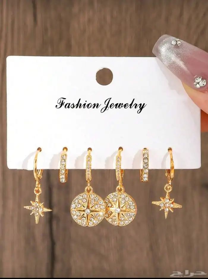 ملابس فستان بلوزه تنوره بوت كعب اكسسوارات بلوفر جكيت بجامه 3