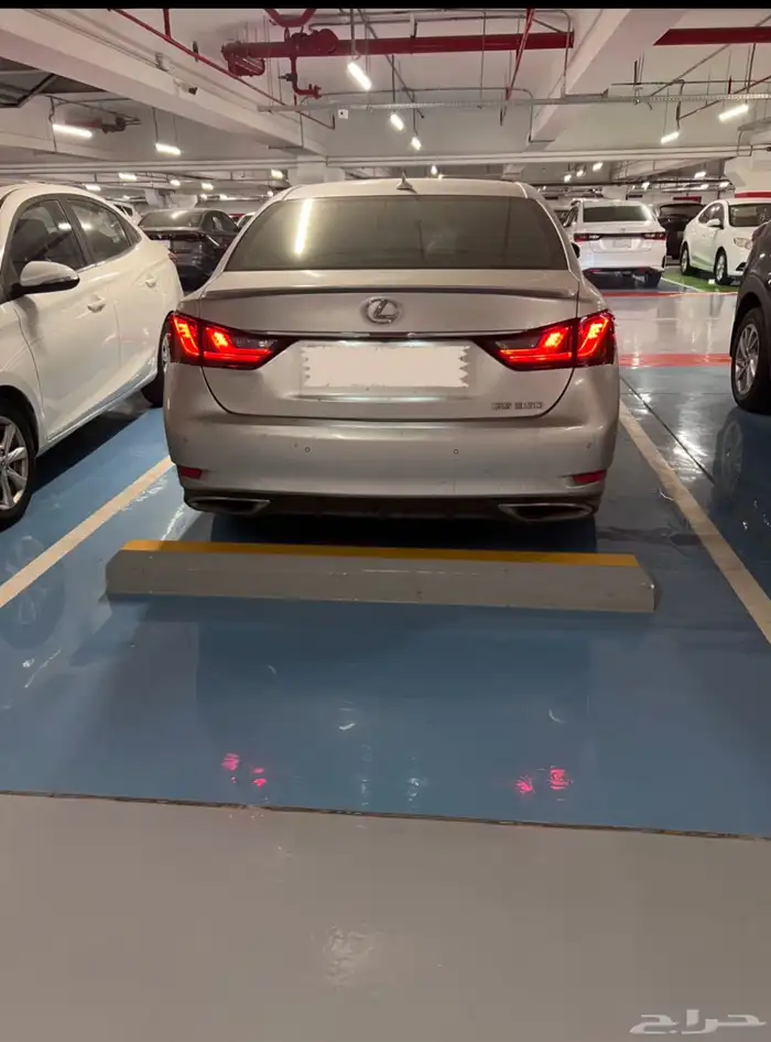 لكزسGs350 Fsport (لوح اماراتية) 8