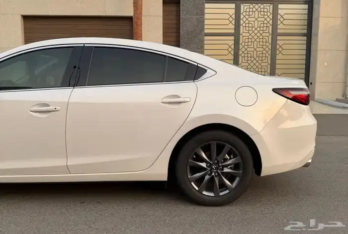 مازدا 6 ستاندر 2025 ابيض عداد 25000 24