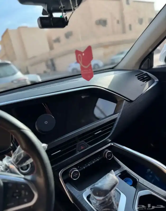 جيلي توجيلا2023 3