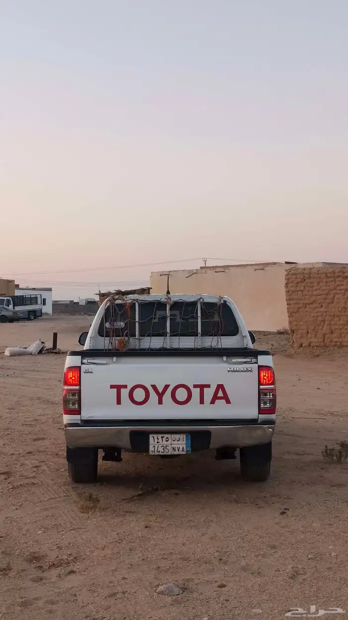 هايلكس 2015 5