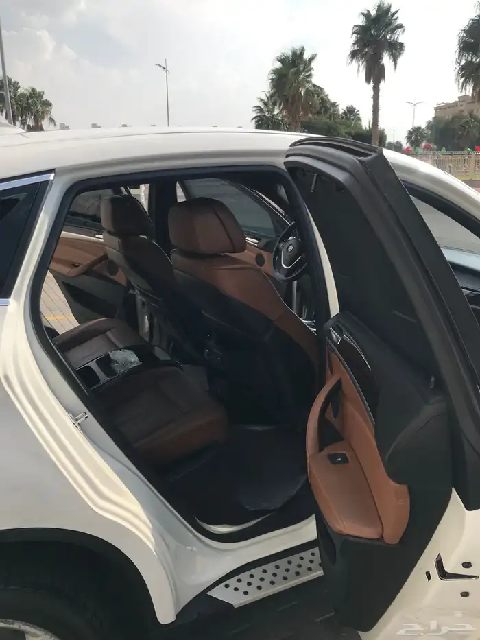 بي ام X6 2010 12