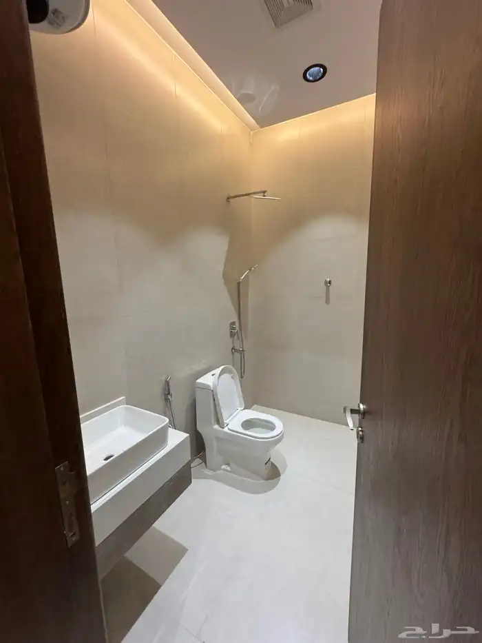 للبيع شقق تمليك أرضي مدخل مستقل خميس مشيط حي الحسام 20