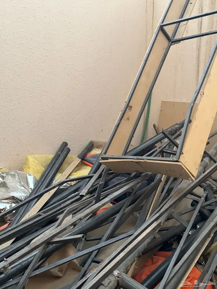 حديد اسلاك كهربا عوازل 2