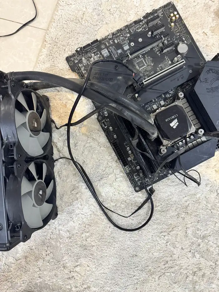 قطع pc مستعمله للبيع 0