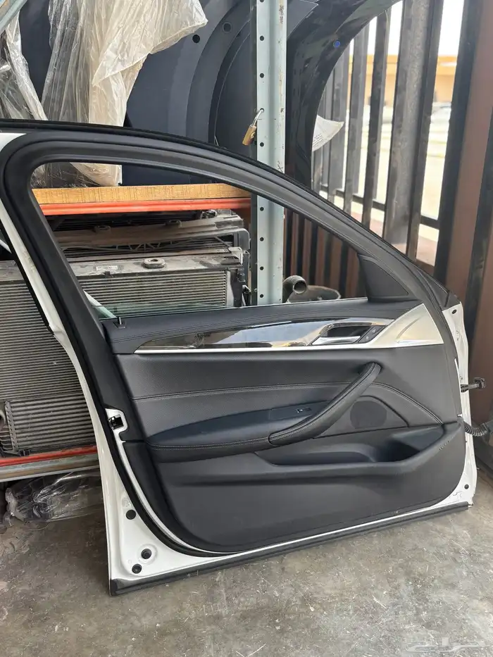 متوفر لدينا جميع قطع الغيار لسيارات الاوربيه 14