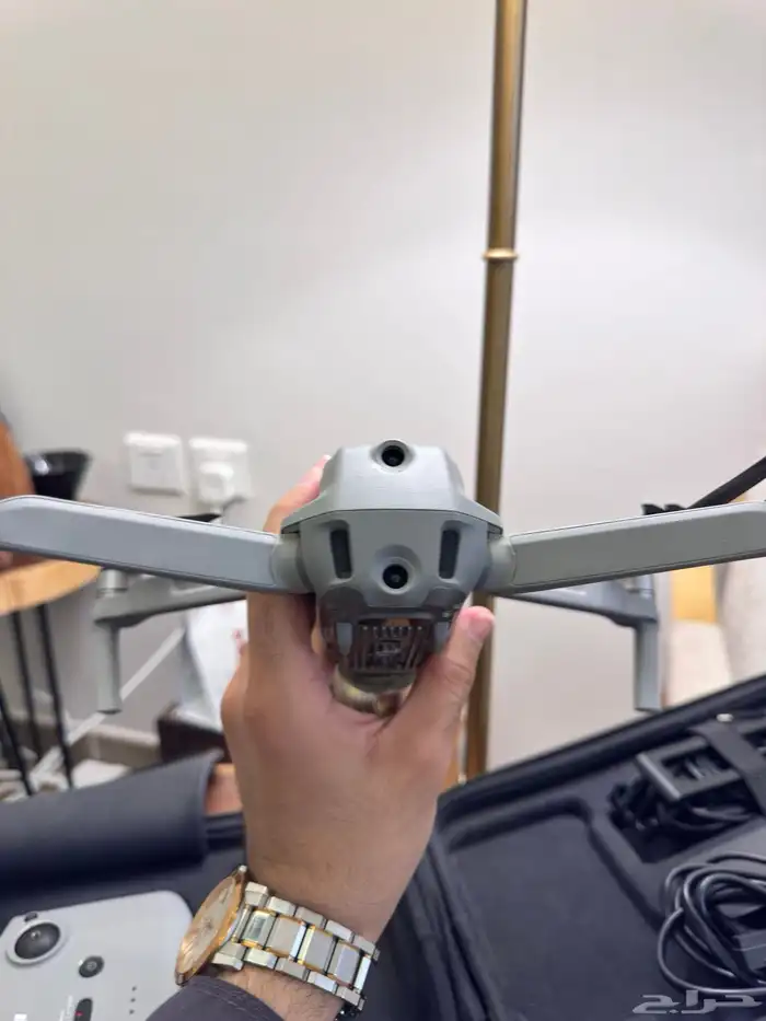 درون DJI MAVIC AIR 2 10