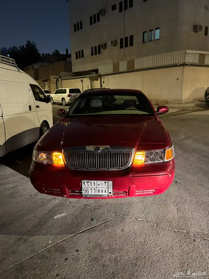 فورد جراند ماركيز 2000 6