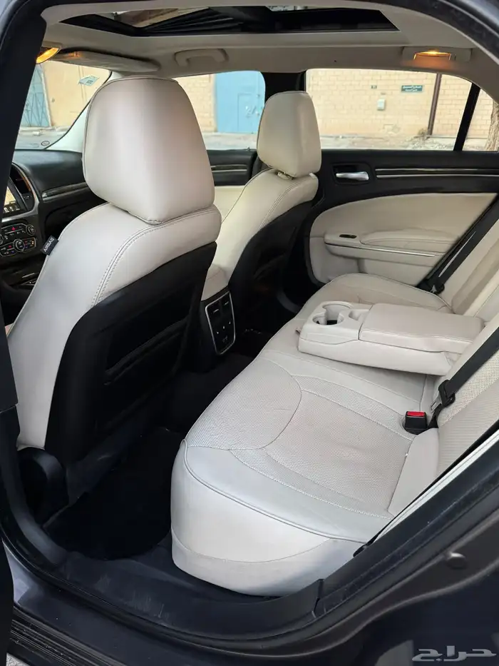 كرايسلر 2016 فل كامل هيمي 8V 26