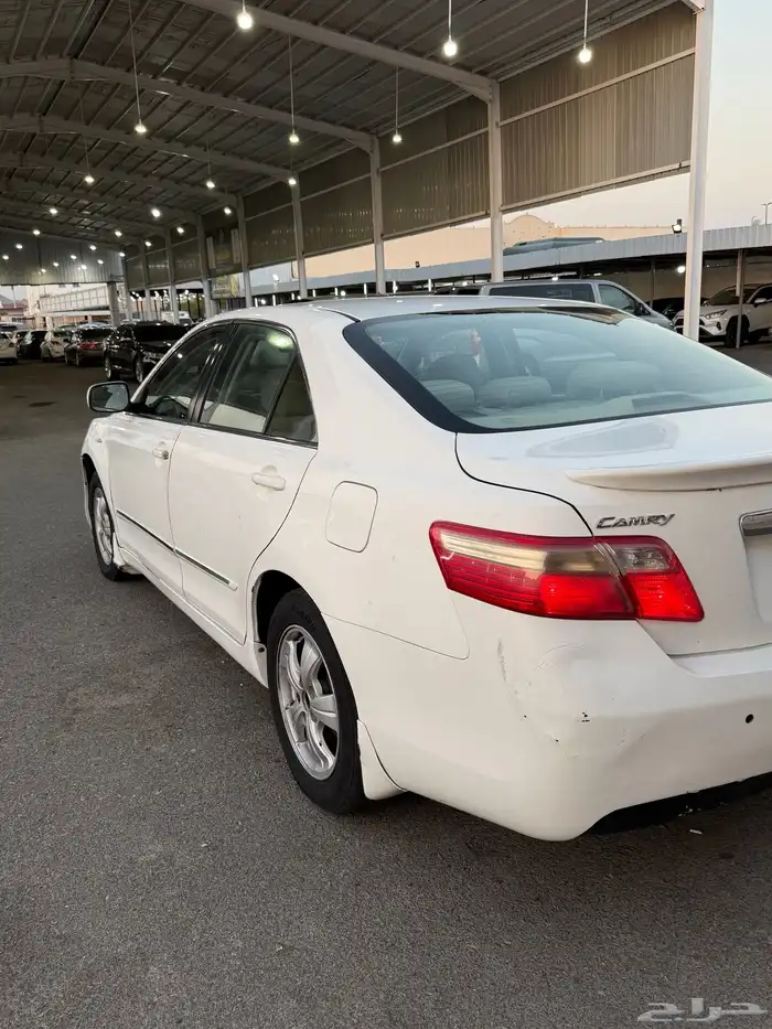 للبيع كامري 2008 قير عادي 4