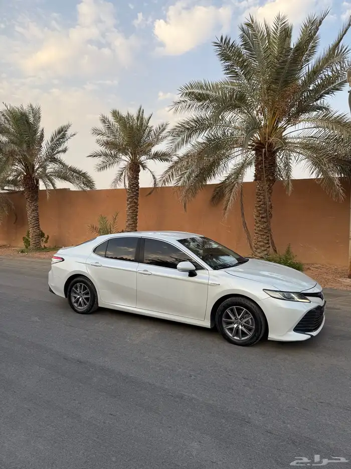 كامري هايبرد 3