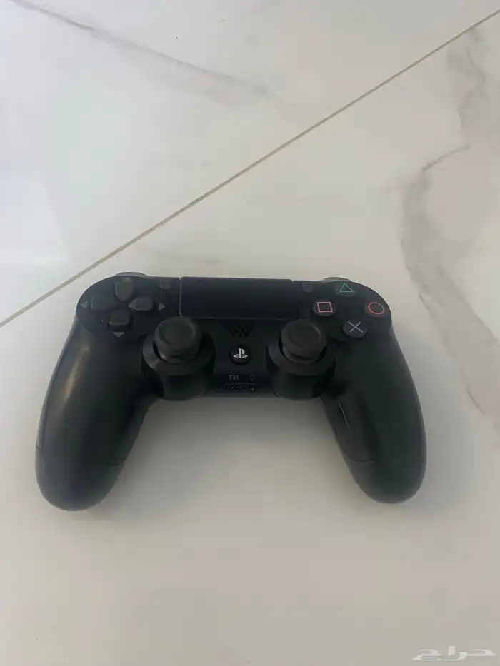 سوني نظيف مع حساب نادر فورت فقط مدخل السماعة في اليد خربان 2