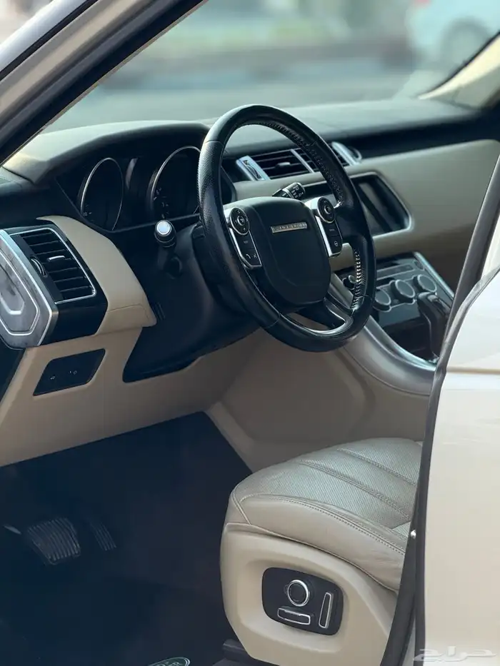 RANGE ROVER 23