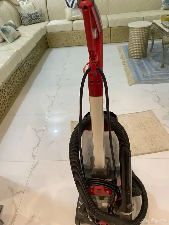 مكنسه كهربائيه بيسيل سجاد و ستائر المكنسة مستعمله نظيفه جدا 1