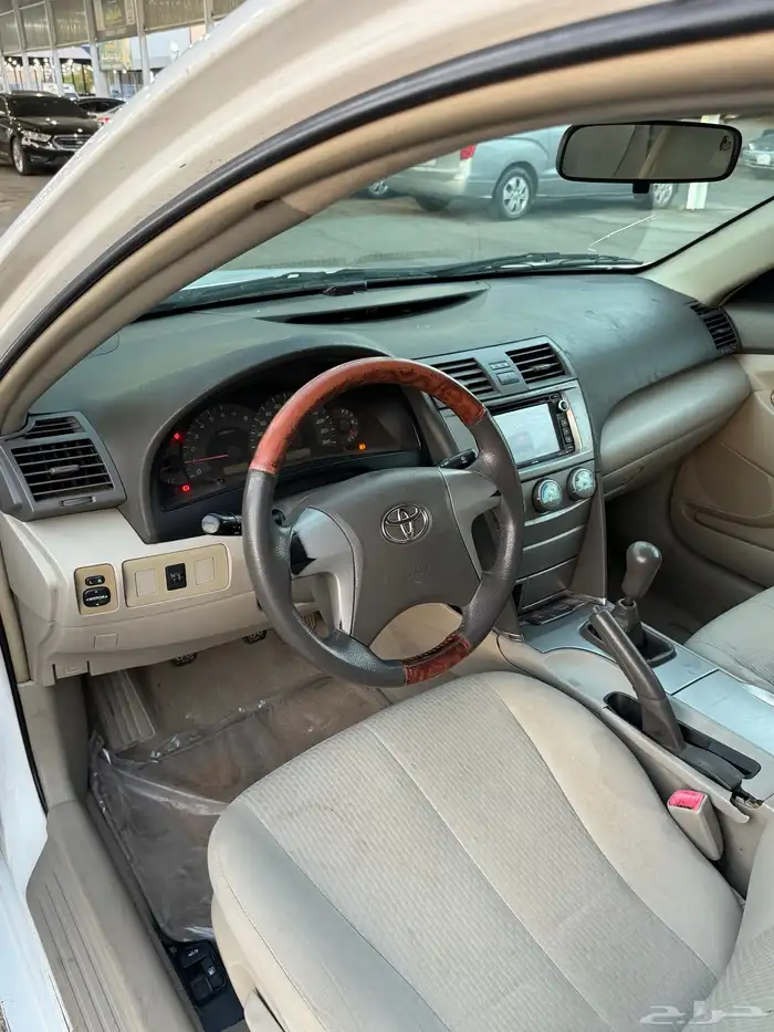 للبيع كامري 2008 قير عادي 10