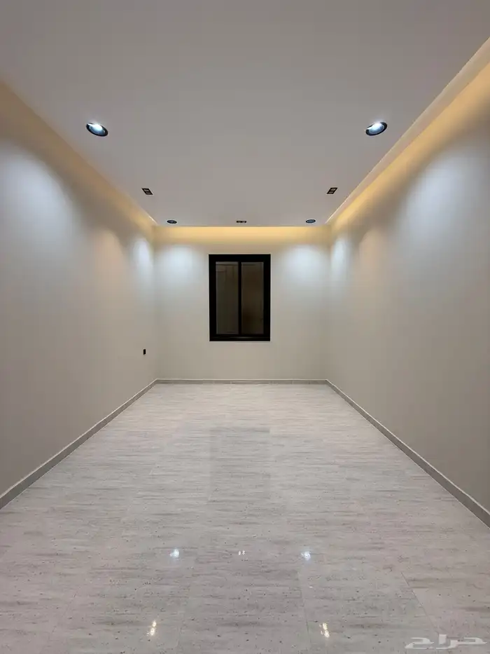 للبيع ارواف علويه وشقق ارضيه حي المصيف خلف مستشفي الألماني 20