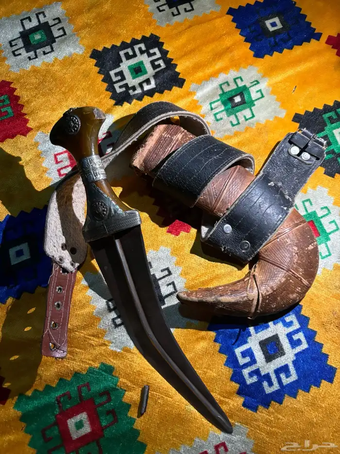 خنجر قديمه لبيع 2