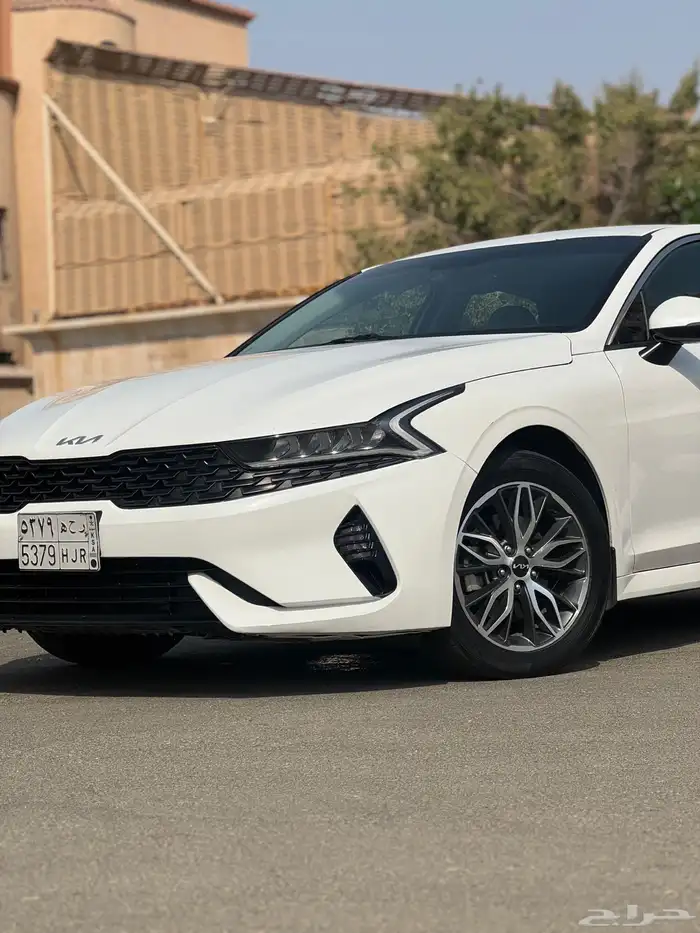كيا K5 موديل 2023 السعر 68000 الف 6
