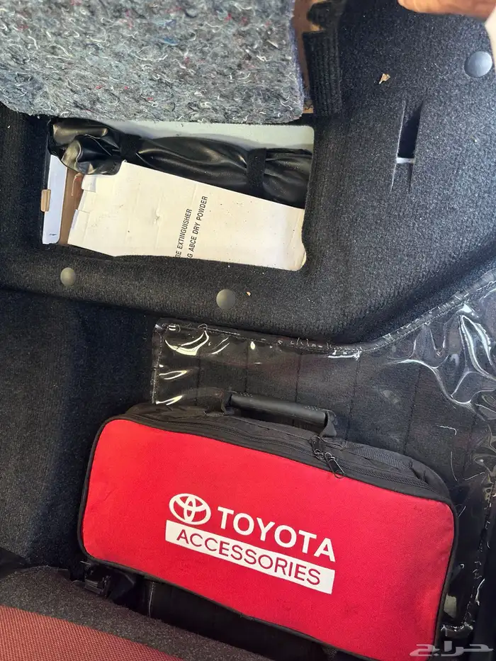 تم البيع هايلوكس 2016 غمارتين دبل مخزنة تم البيع 23