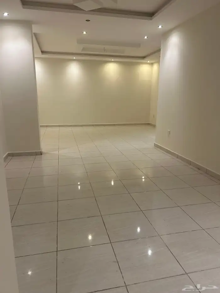 شقق للإيجار حي الزهراء 4