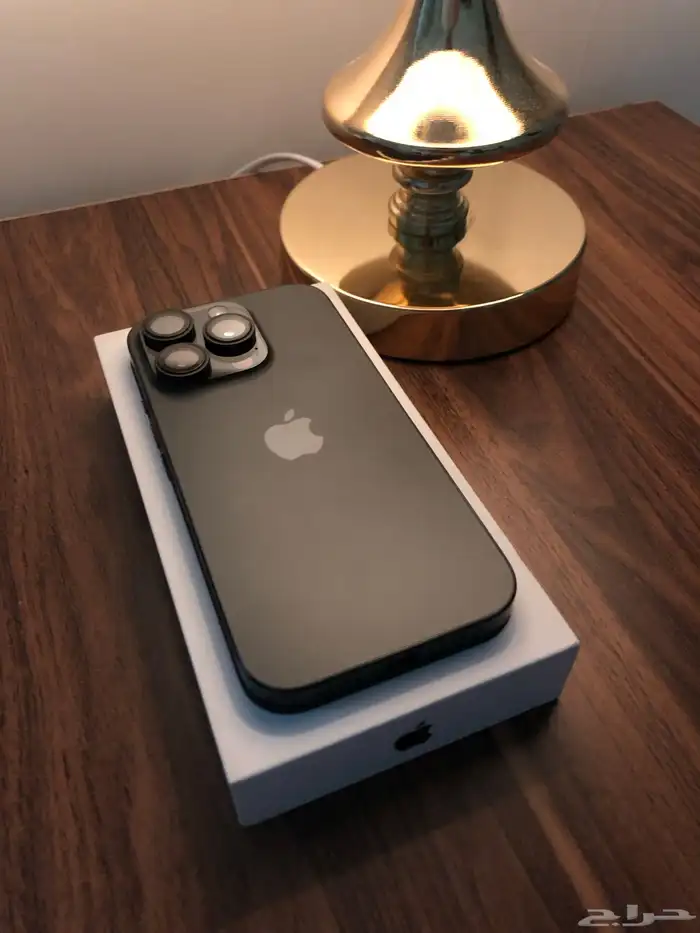 ايفون 16 برو أسود 256GB(وضمان جرير الشامل ) 0