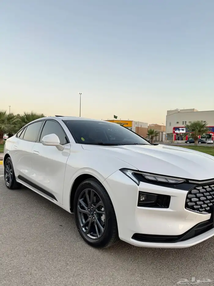 فورد تورس 2025 ترند نص فل 27