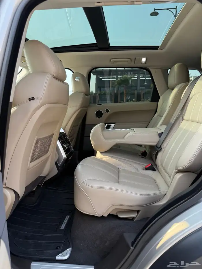 RANGE ROVER 19