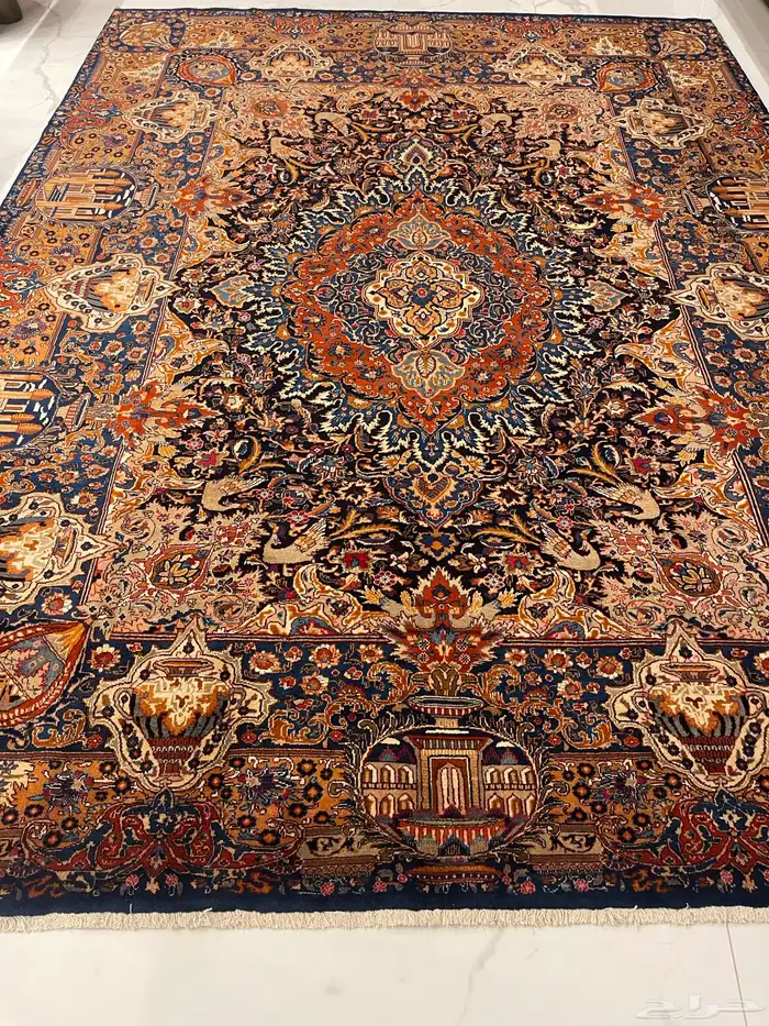 للبيع سجادة فارسية فاخرة (إيرانية أصلية) 0