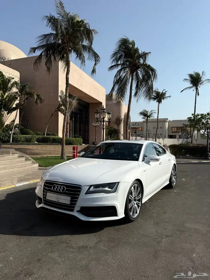 اودي A7 ابيض 0