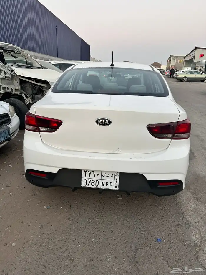 كيا ريو 4