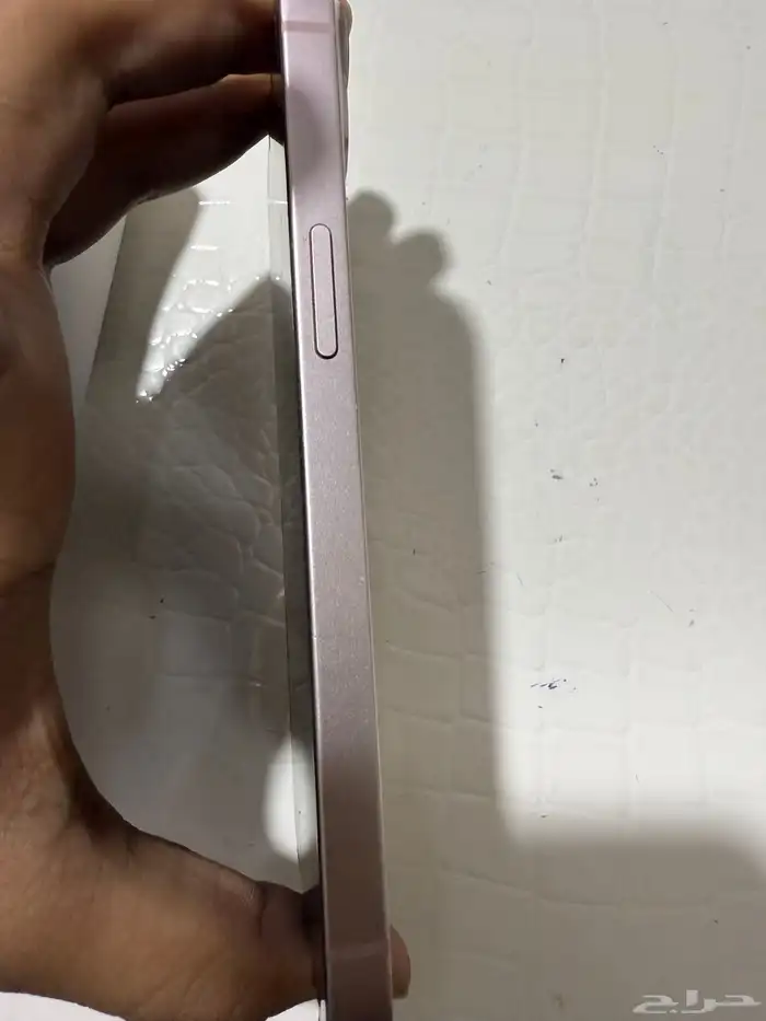 ايفون 13 256 gb وردي 4