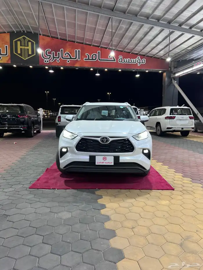 تويوتا   هايلاندر GLE هايبرد 2025 جديد سعودي 160.400 شامل 1
