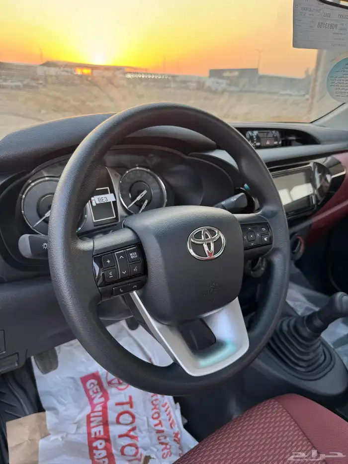 هايلوكس غماره 2023 GLX اصفار بنزين 47