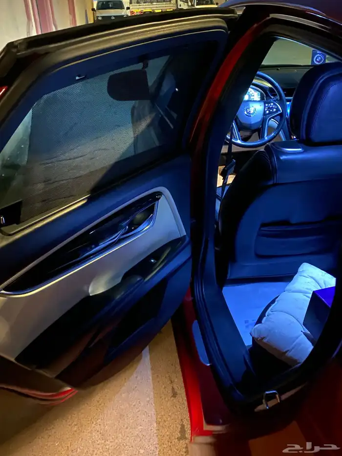 كاديلاك XTS4 15