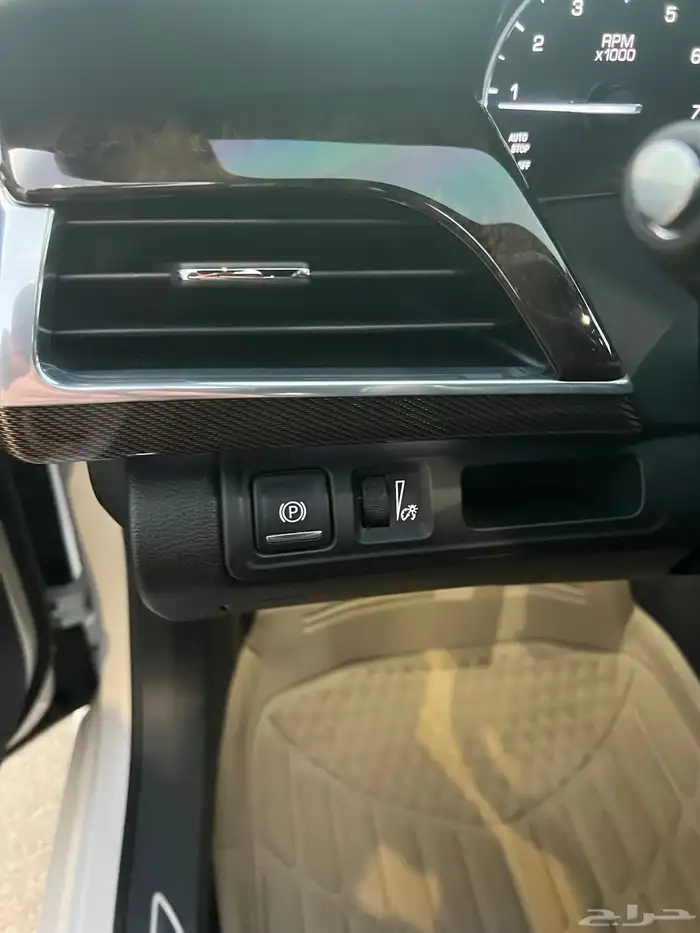 كاديلك CT6 سيارة مخزنة للبيع 35
