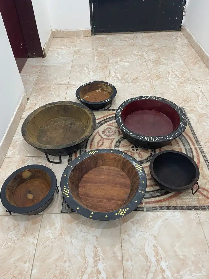 صحاف للبيع قديمه جدا ونظيفه 0