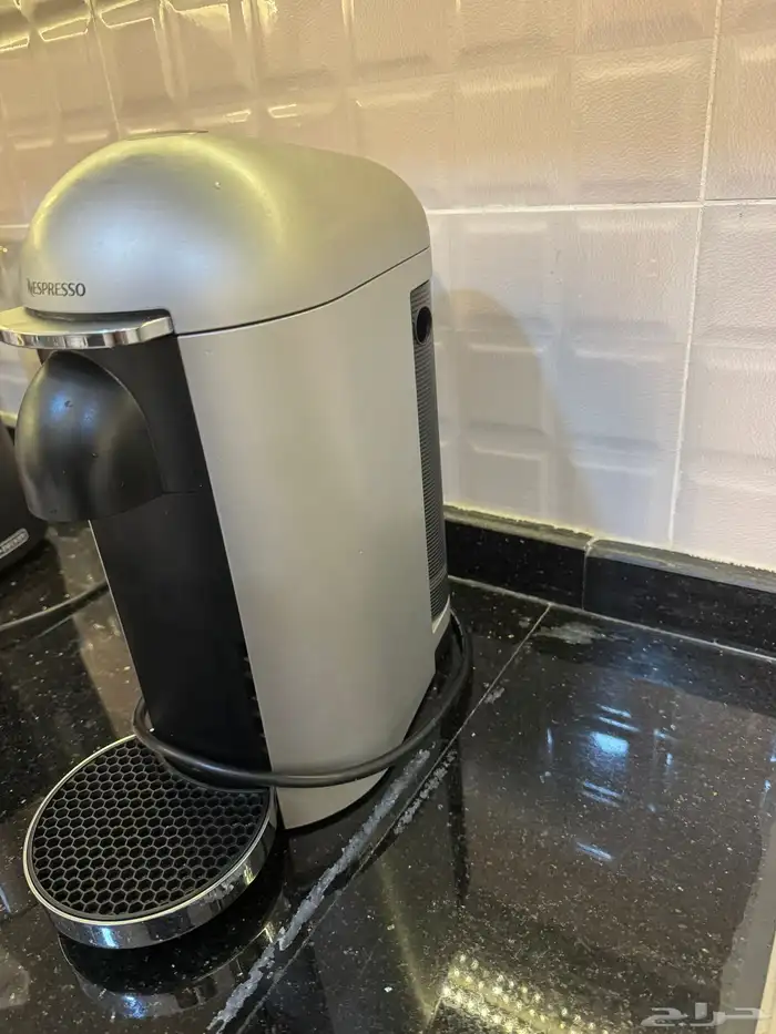 مكينة قهوة نسبريسو فيرتو (Nespresso vertuo plus) 1
