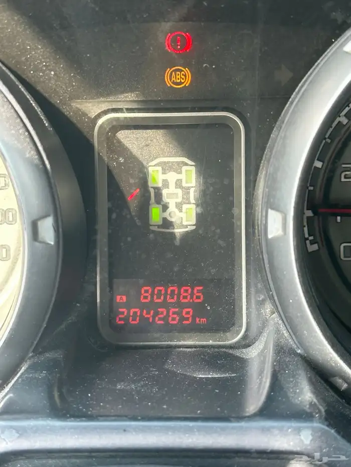 ميتسوبيشي باجيرو ماكينة 3500 دبل الممشي 205 ألف حالة ممتازة 5