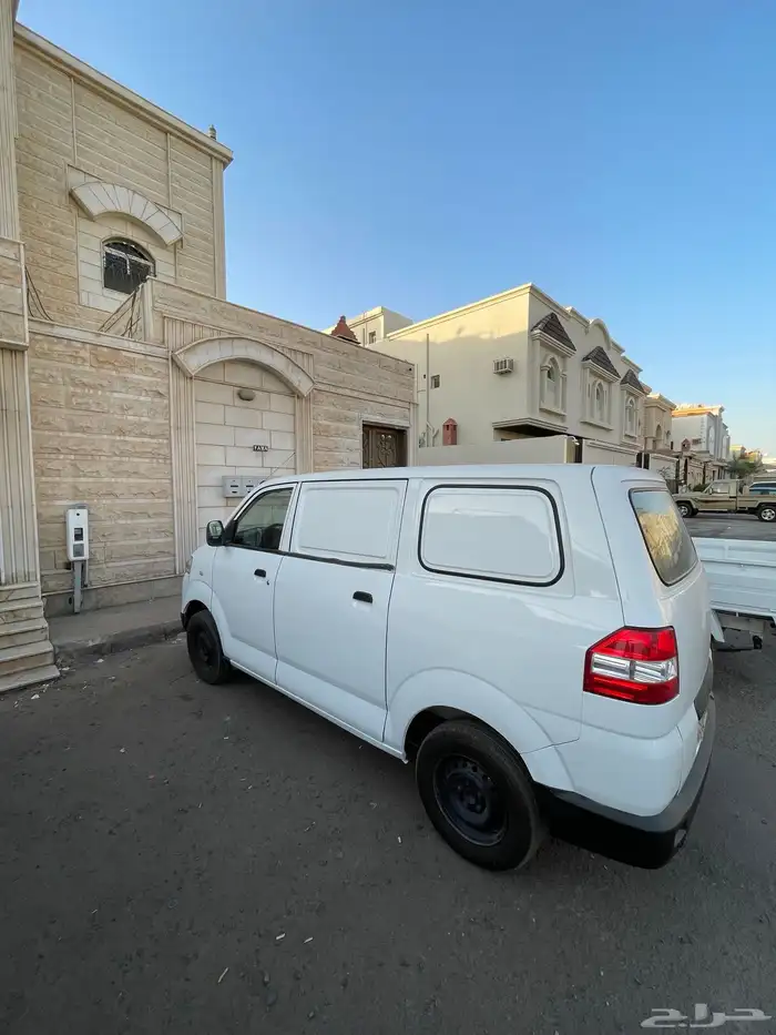 فان باص سوزوكي نظيف للبيع 1
