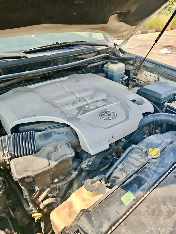 جيب لاندكروزر VXR فل كامل ستين عام 2011 72