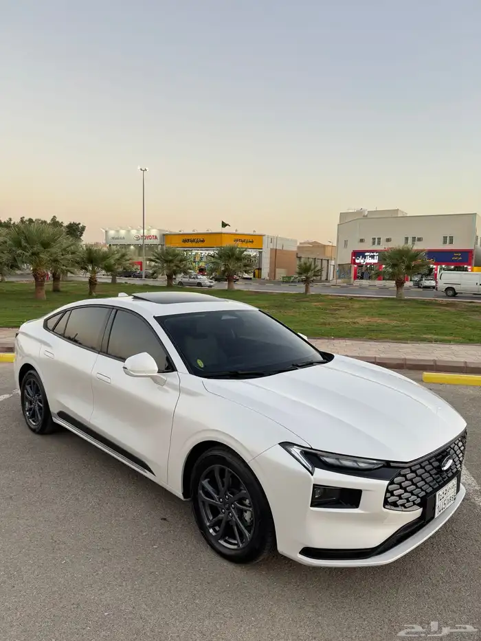 فورد تورس 2025 ترند نص فل 47
