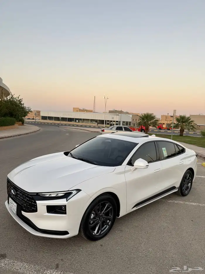 فورد تورس 2025 ترند نص فل 46