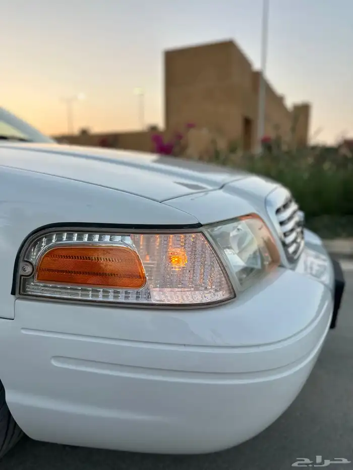فورد فكتوريا مخزن 21
