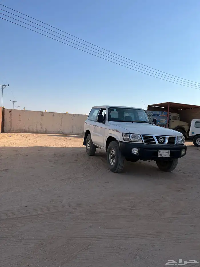جيب نيسان موديل2000 2