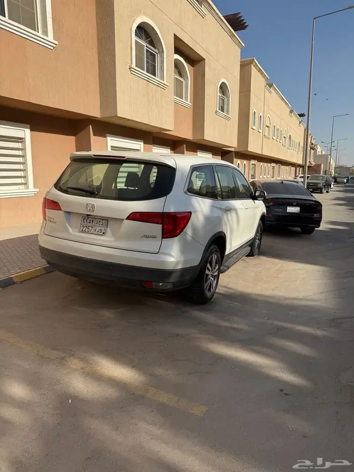 هوندا بايلوت 8
